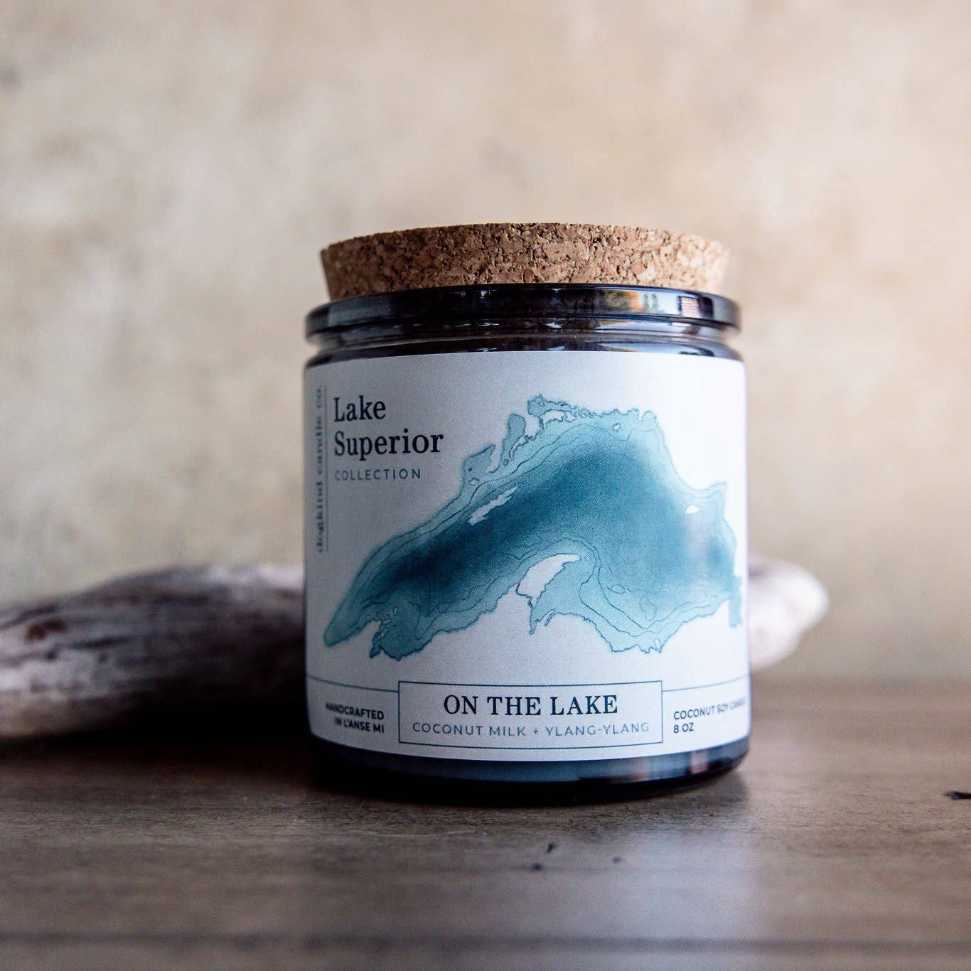 On the lake - coconut milk + ylang-ylang